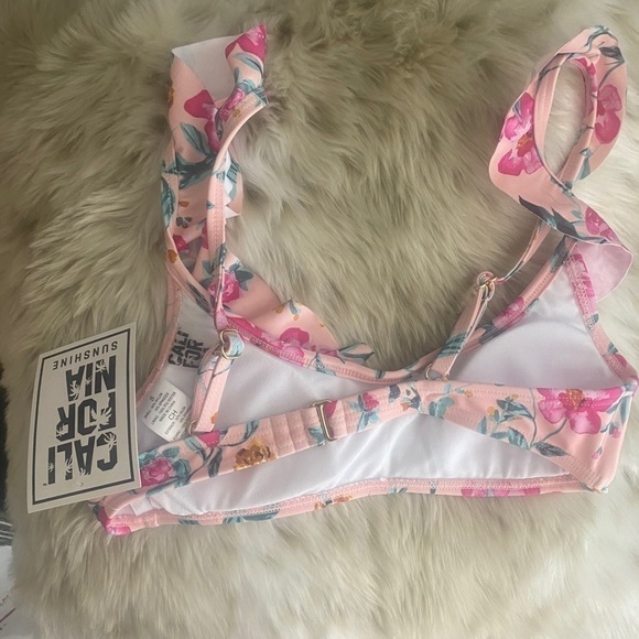 NWT floral pink bikini top with ruffle CALIFORNIA - Picture 2 of 3